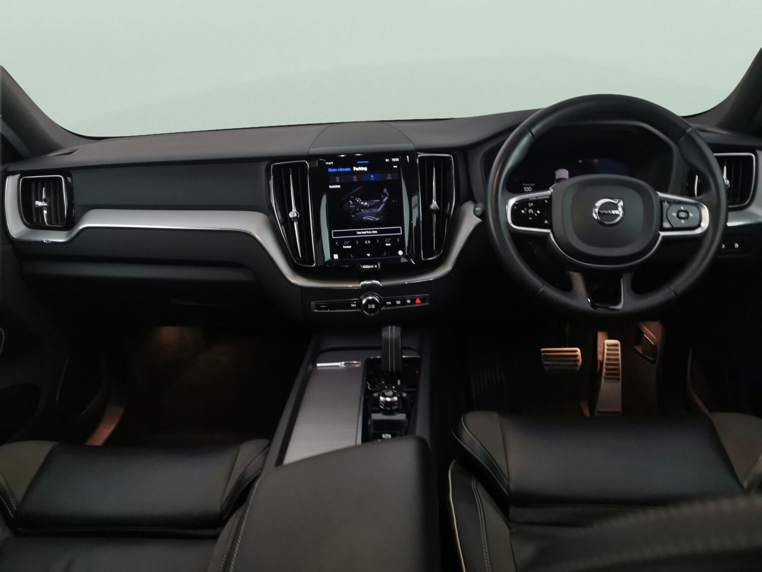 Used Volvo XC60 2022 for sale - 77928214: Photo 7