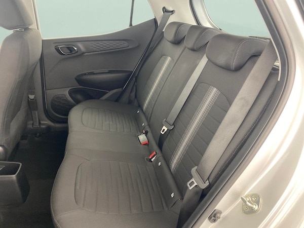 Used Hyundai i10 2022 for sale - 76330917: Photo 36