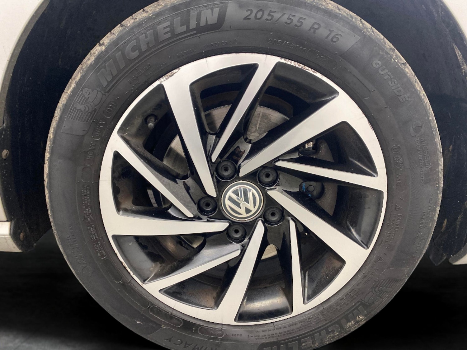 Used Volkswagen Golf 2020 for sale - 76452598: Photo 29