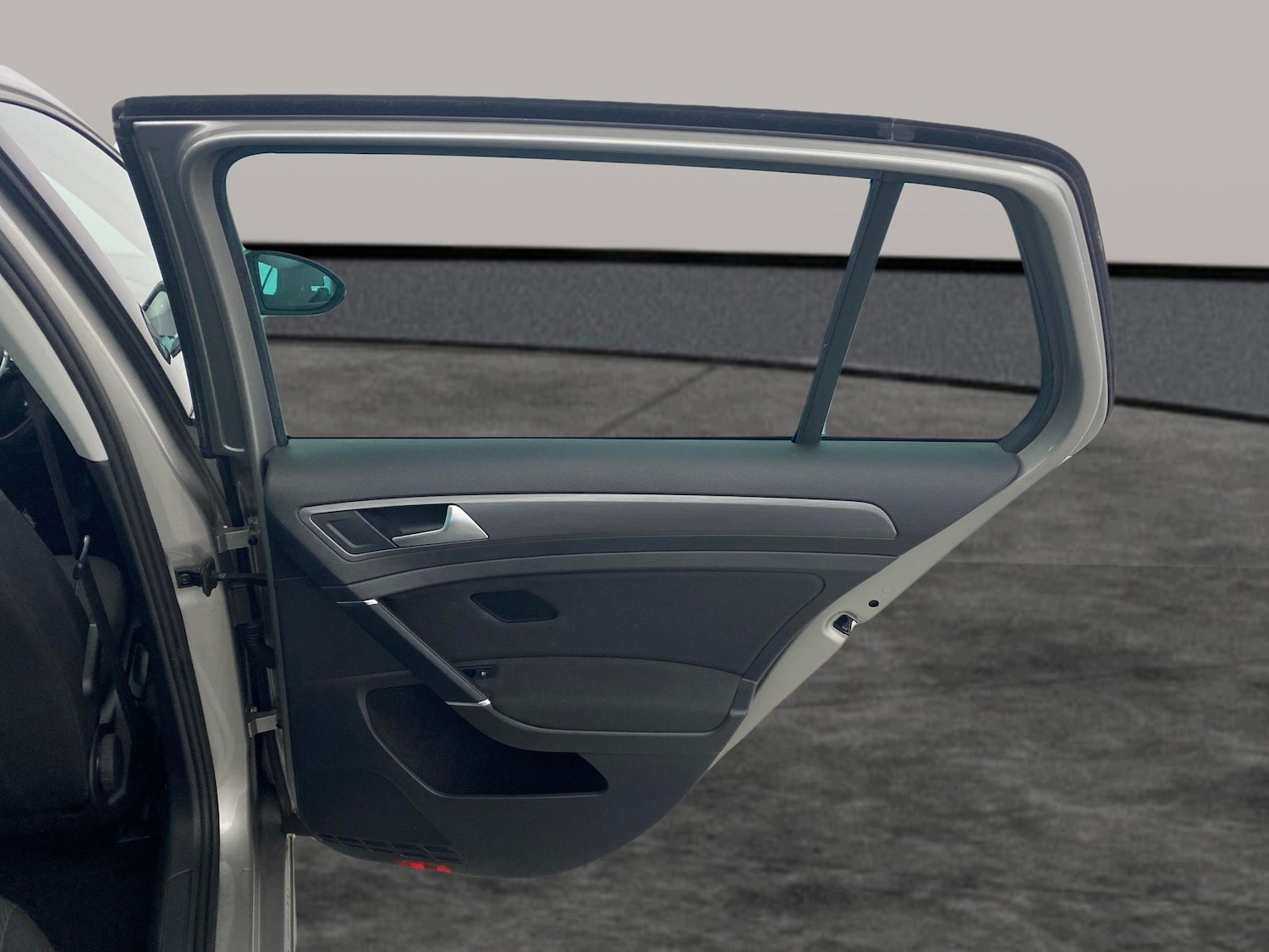 Used Volkswagen Golf 2020 for sale - 76452598: Photo 35