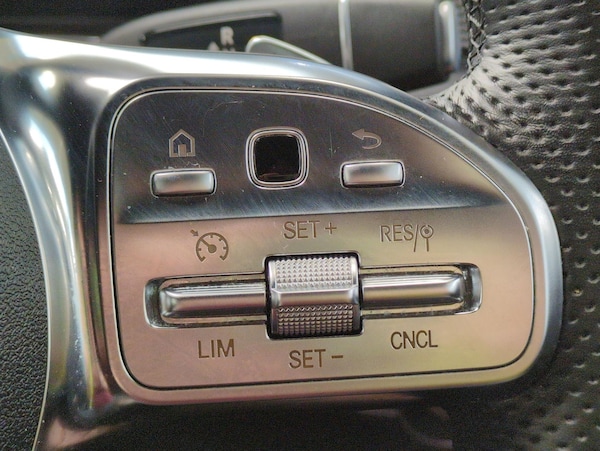 Used Mercedes-Benz EQC 2021 for sale - 76249693: Photo 27