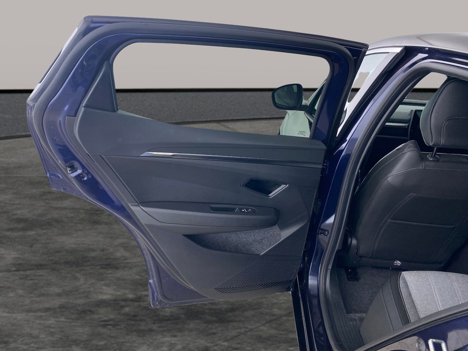 Used Renault Megane E Tech 2025 for sale - 77591762: Photo 23