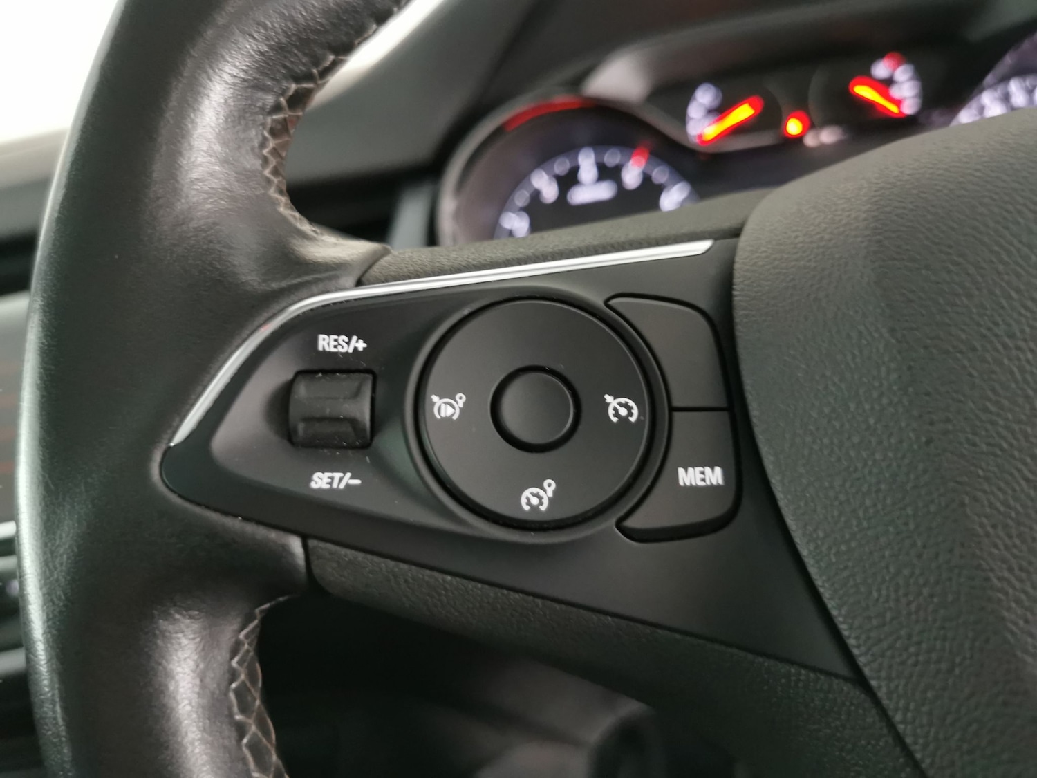 Used Vauxhall Crossland 2022 for sale - 77819470: Photo 17