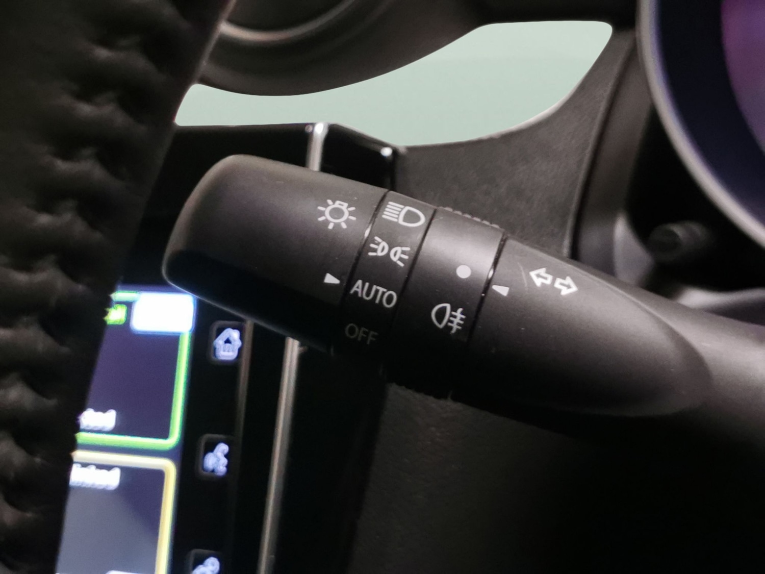 Used Suzuki Swift 2023 for sale - 76960504: Photo 19