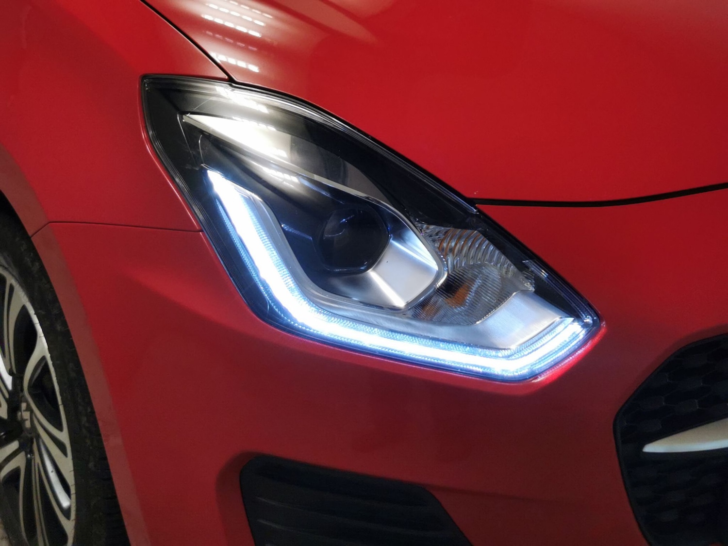 Used Suzuki Swift 2023 for sale - 76960504: Photo 20