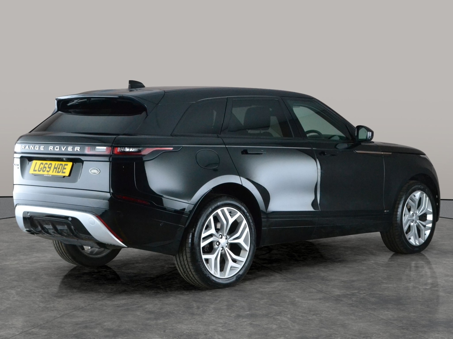 Used Land Rover Range Rover Velar 2019 for sale - 78107791: Photo 9