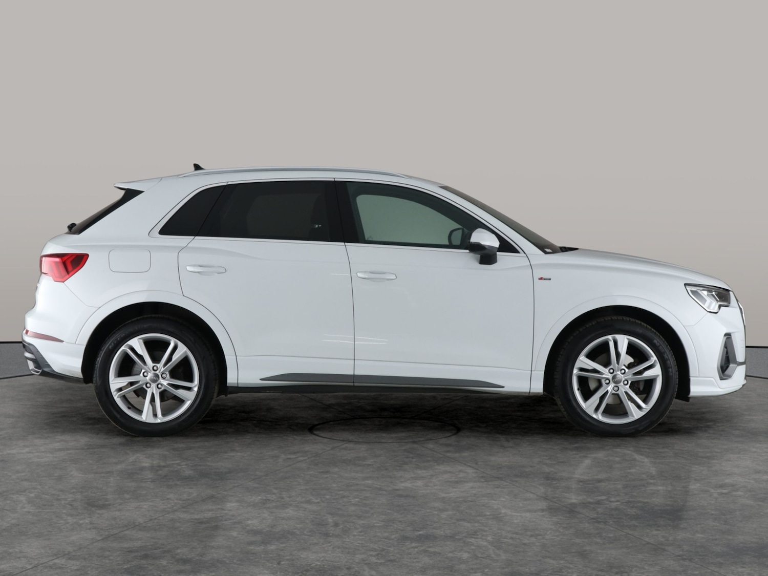 Used Audi Q3 for sale - 76382982: Photo 11