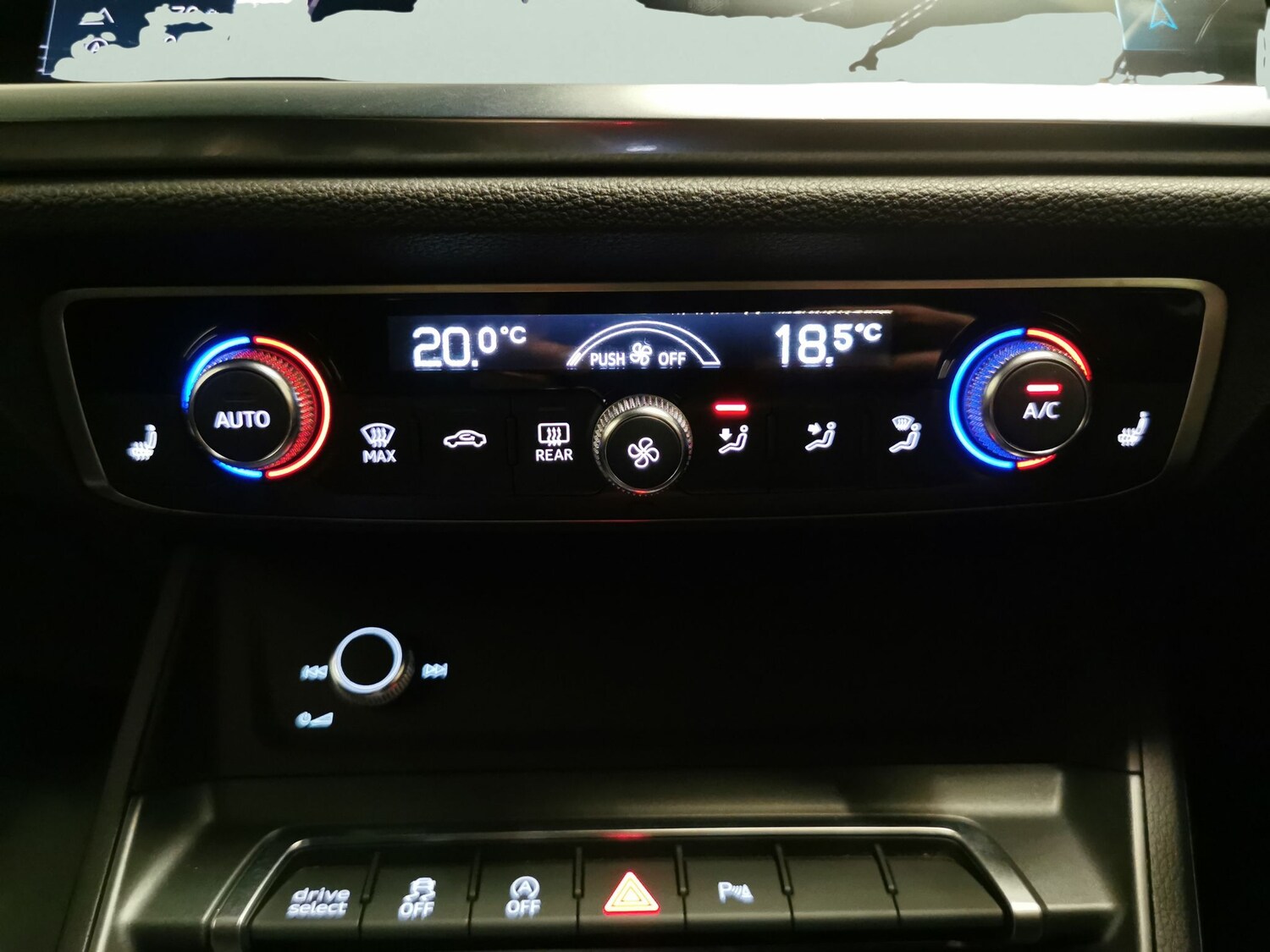 Used Audi Q3 for sale - 76382982: Photo 24