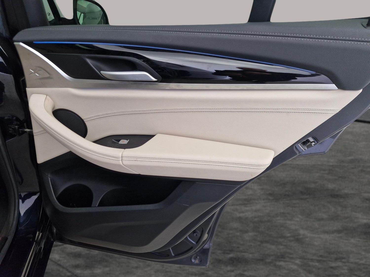 Used BMW iX3 2023 for sale - 78094222: Photo 32