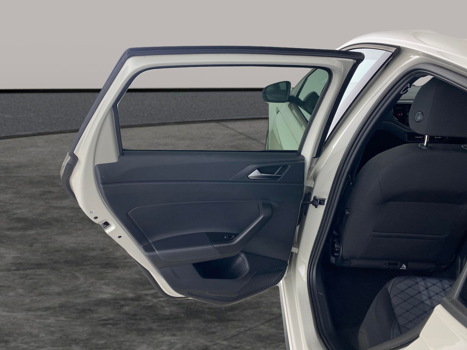 Used Volkswagen Polo 2022 for sale - 77778303: Photo 24