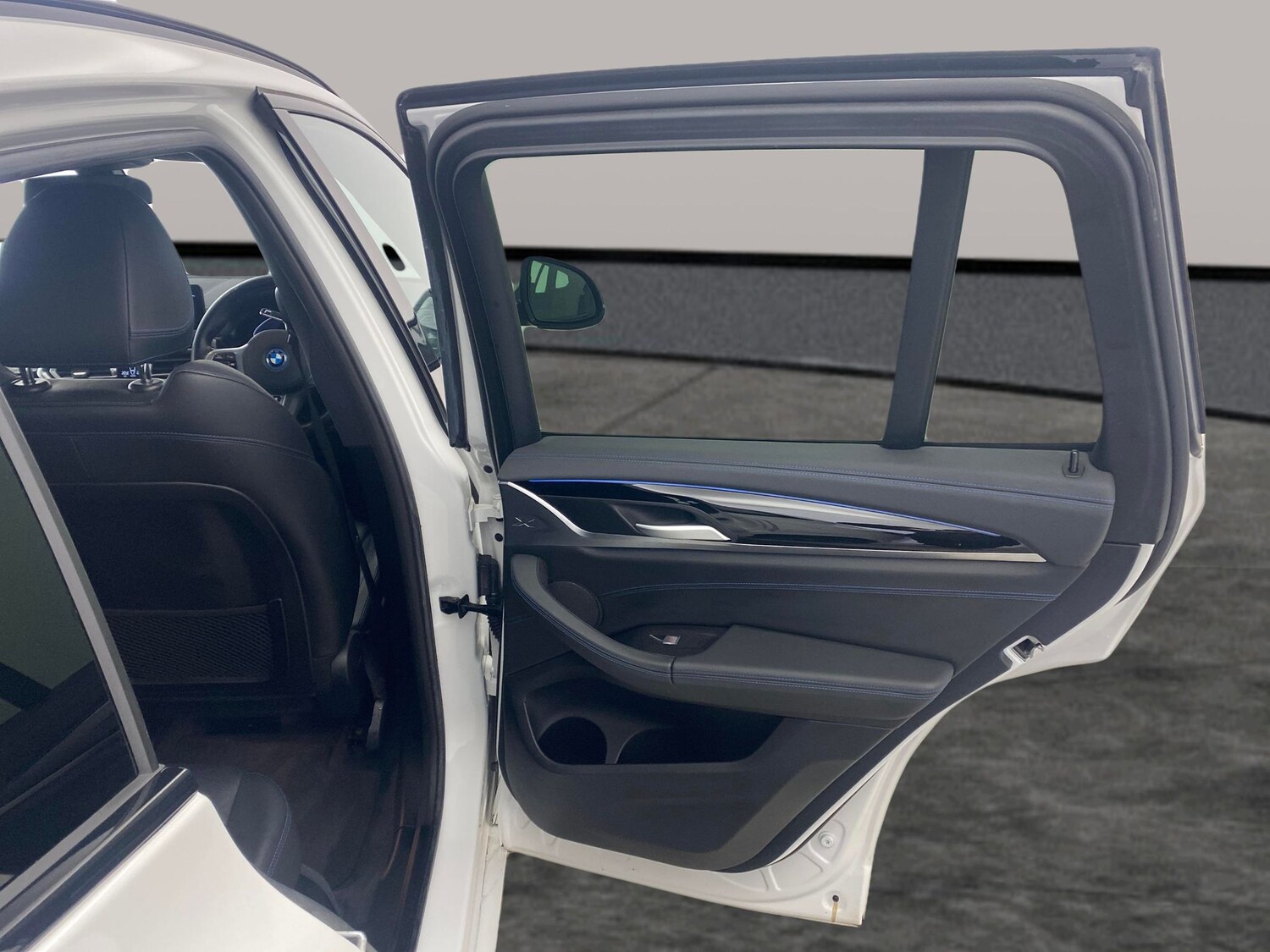 Used BMW iX3 for sale - 77686148: Photo 28