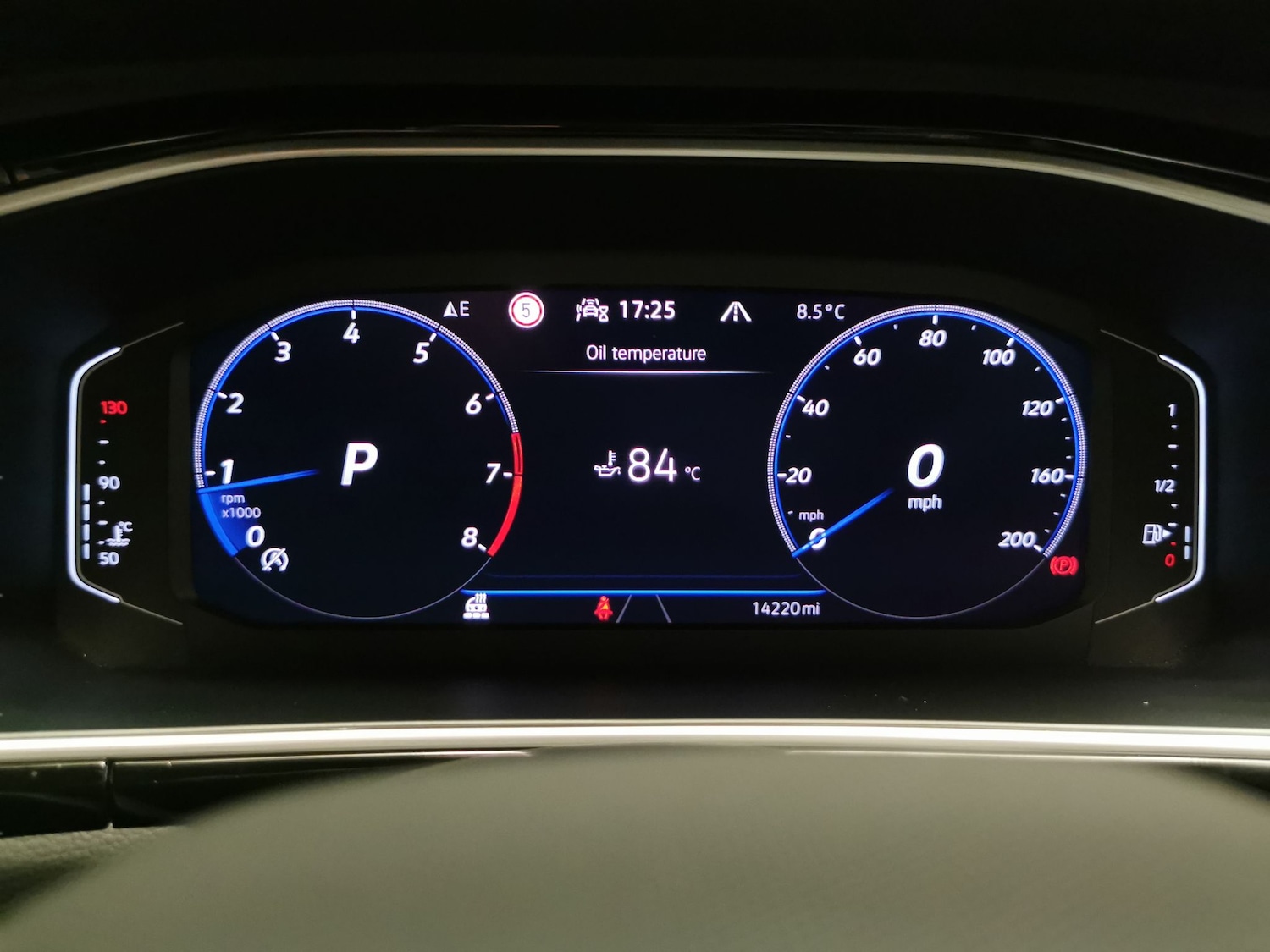 Used Volkswagen T-Roc for sale - 77740364: Photo 18