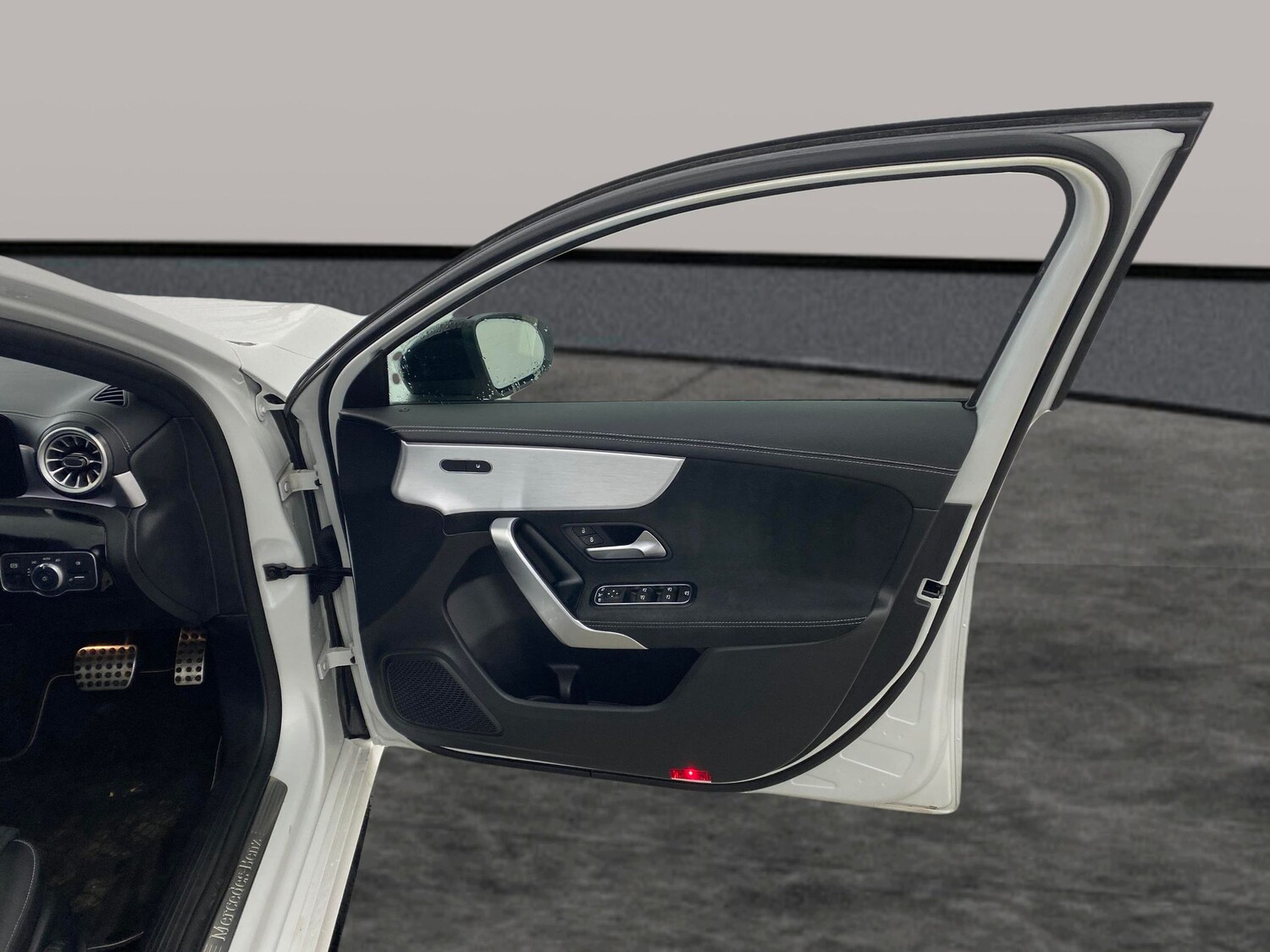 Used Mercedes-Benz A-Class 2022 for sale - 77568117: Photo 27