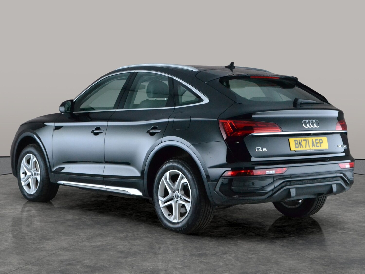 Used Audi Q5 2021 for sale - 77942603: Photo 13