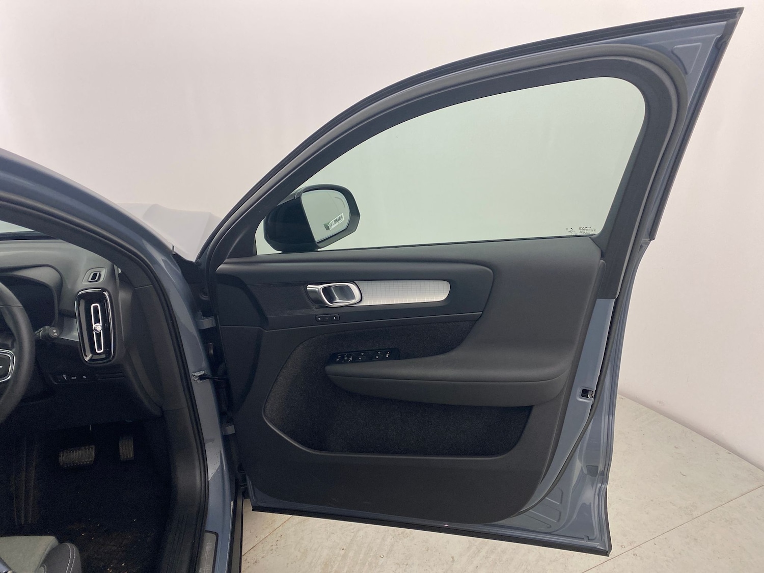 Used Volvo XC40 2022 for sale - 76653026: Photo 30