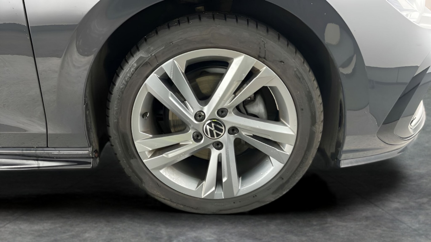 Used Volkswagen Golf 2022 for sale - 76428497: Photo 19