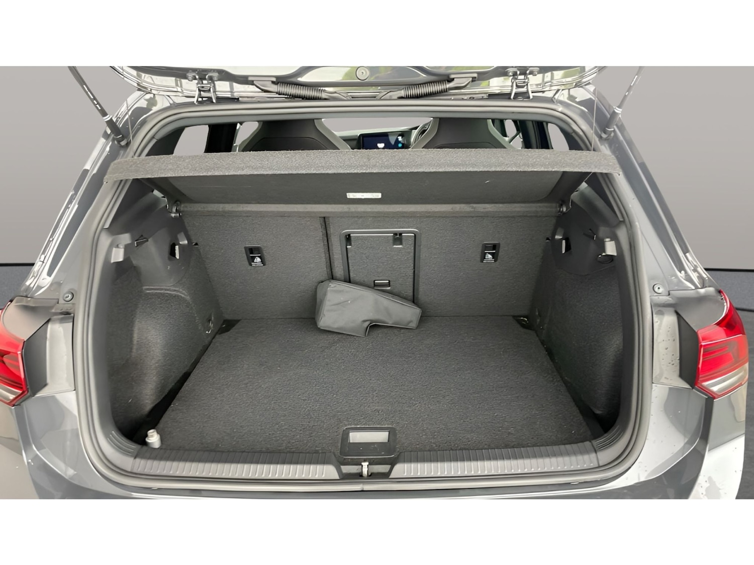 Used Volkswagen Golf 2022 for sale - 76428497: Photo 33