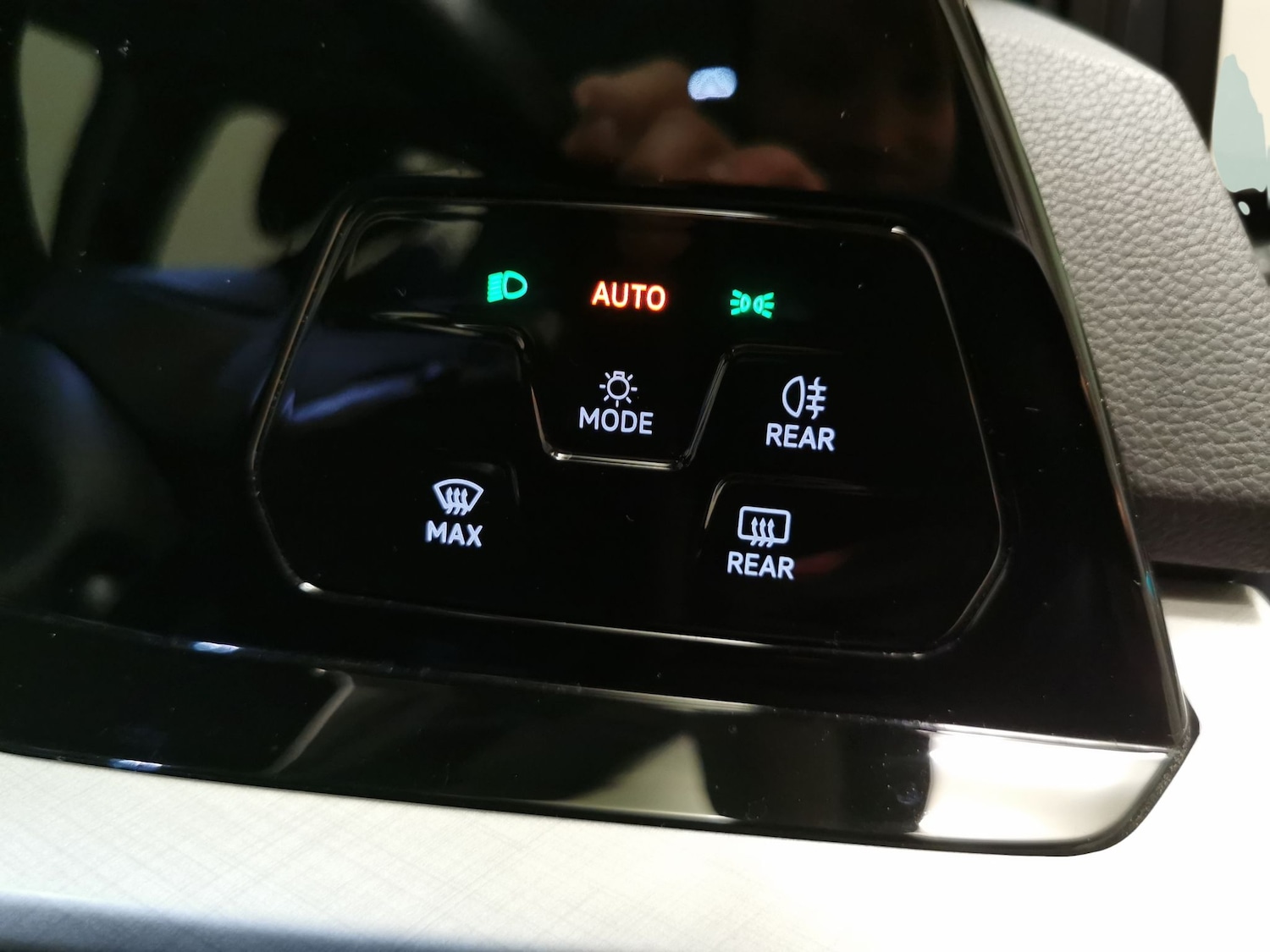 Used Volkswagen Golf 2023 for sale - 77300889: Photo 20