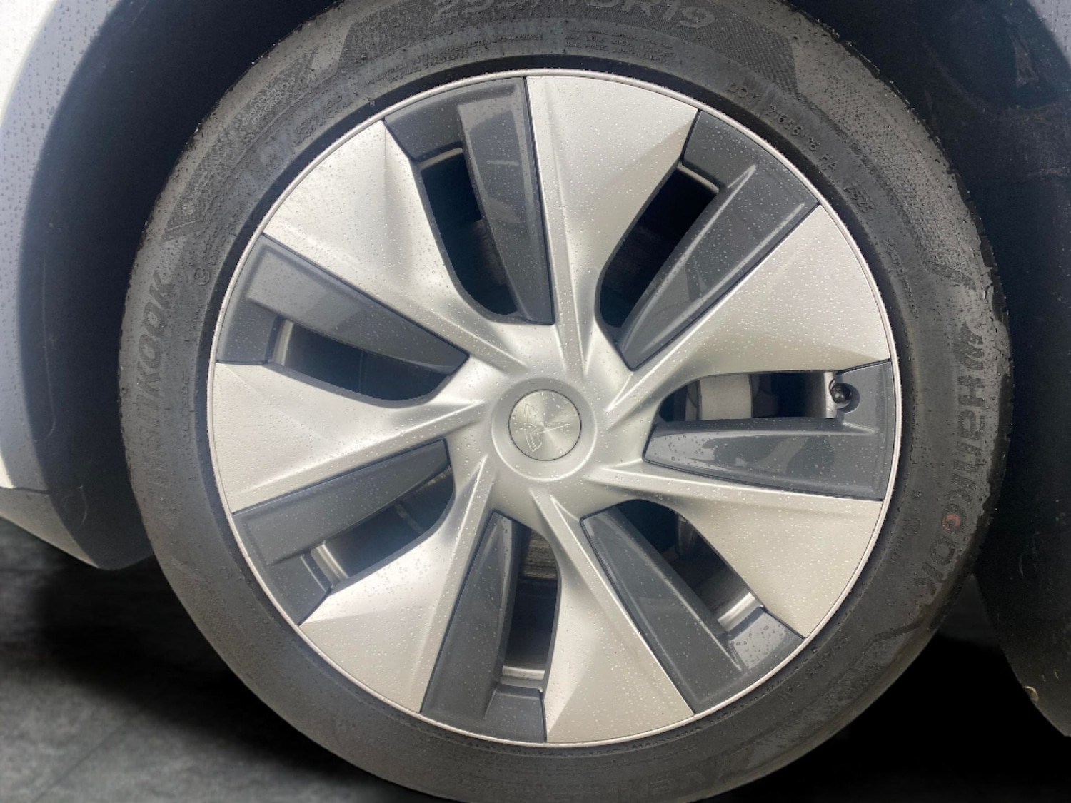 Used Tesla Model Y 2023 for sale - 78134030: Photo 18