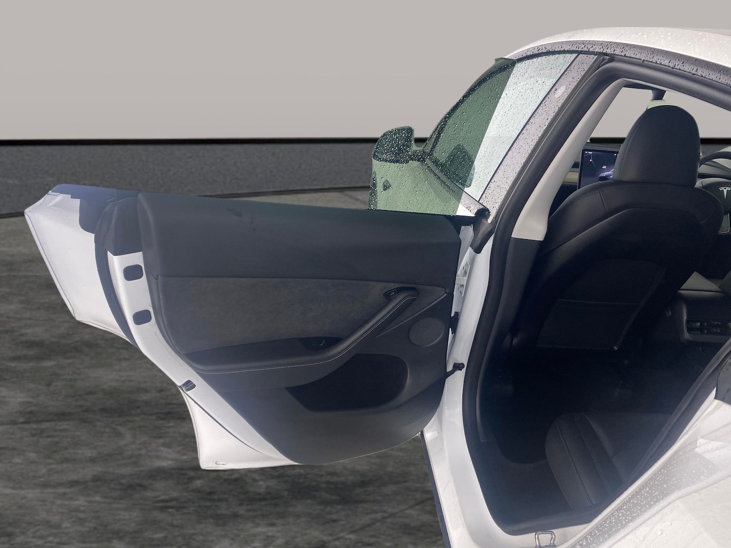 Used Tesla Model Y 2023 for sale - 78134030: Photo 23