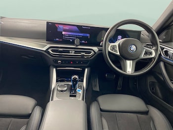 Used BMW i4 2022 for sale - 76722616: Photo