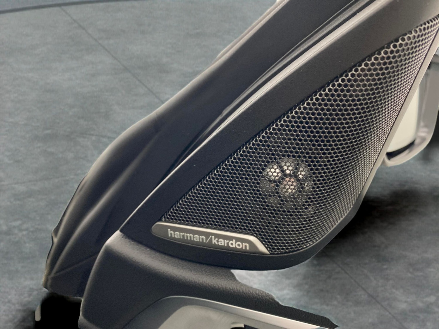 Used BMW i4 2022 for sale - 76722616: Photo 5