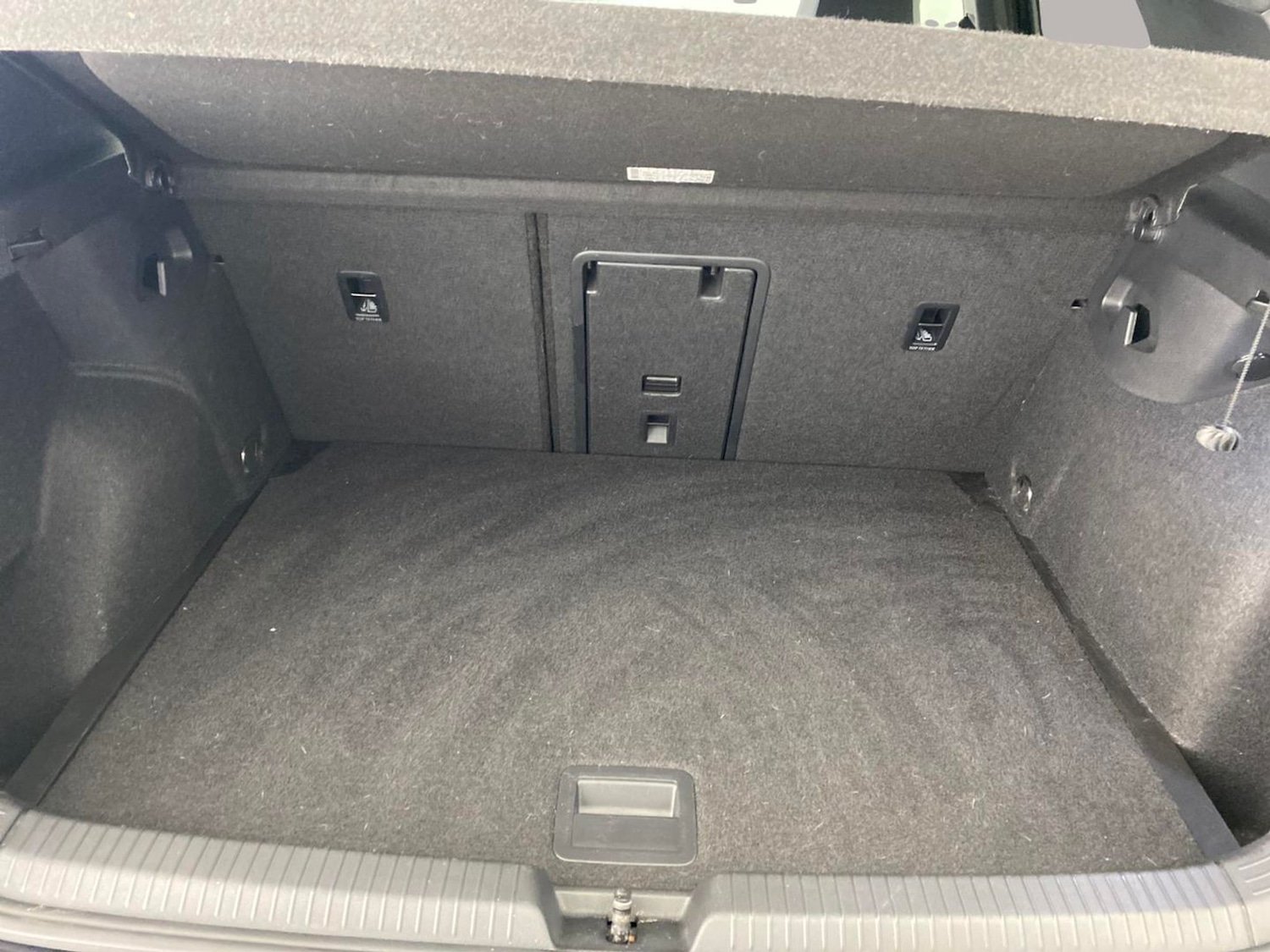 Used Volkswagen Golf 2021 for sale - 77208080: Photo 7