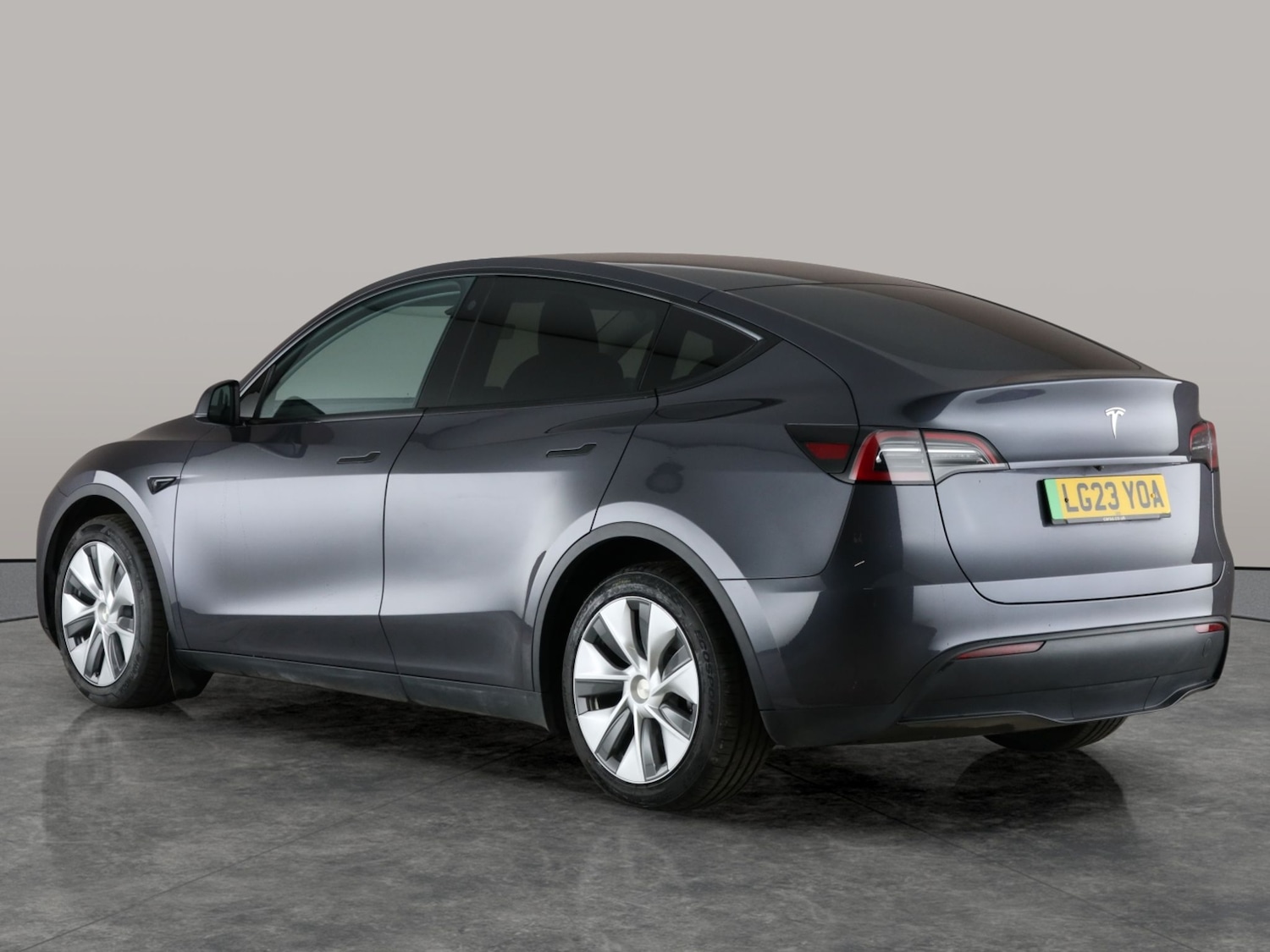Used Tesla Model Y 2023 for sale - 76757214: Photo 13