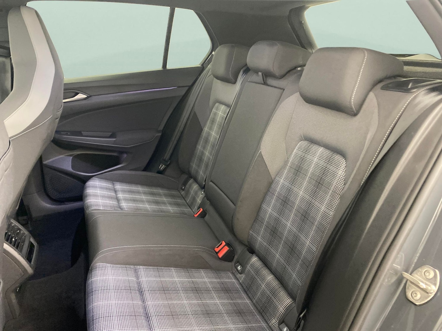 Used Volkswagen Golf 2021 for sale - 77031837: Photo 24