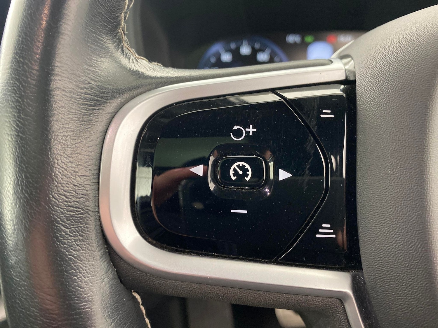 Used Volvo XC60 2021 for sale - 76796903: Photo 22