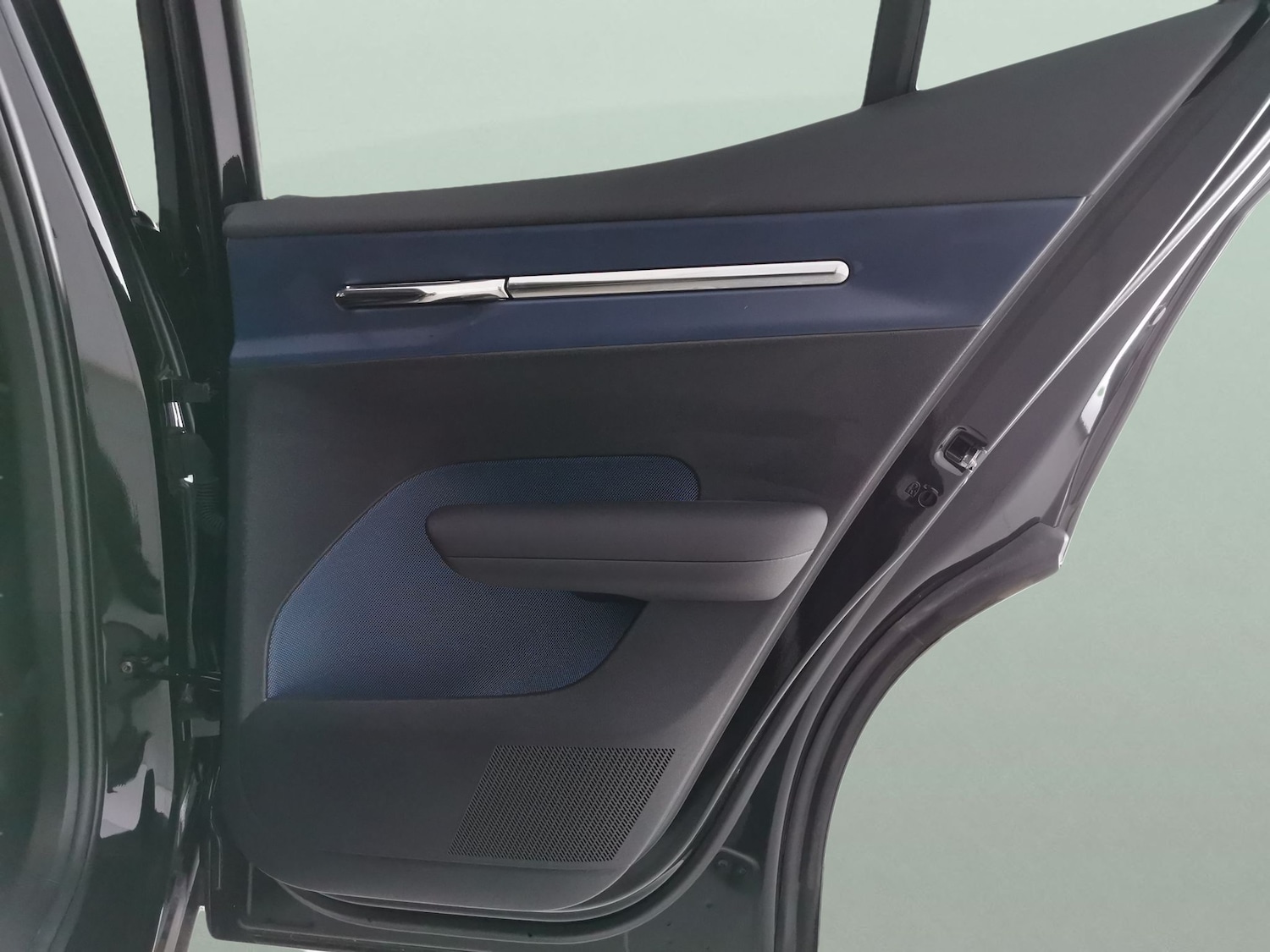 Used Volvo EX30 2024 for sale - 77241291: Photo 32