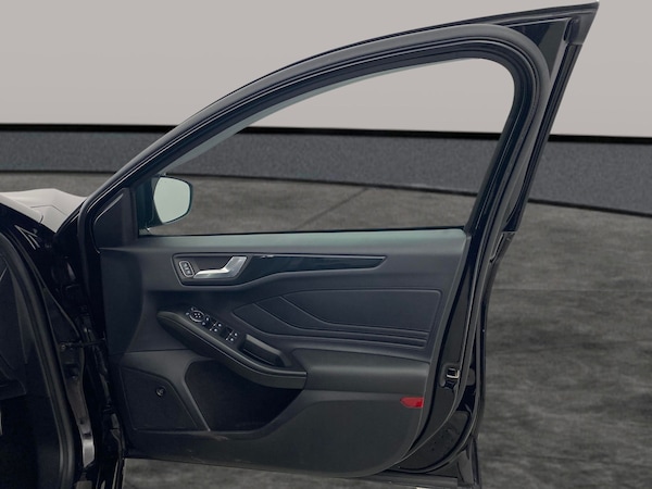 Used Ford Focus 2020 for sale - 76077711: Photo 39