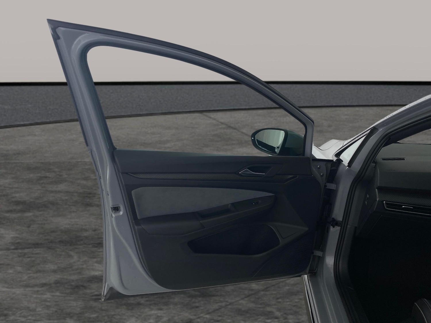 Used Volkswagen Golf 2023 for sale - 77180416: Photo 20