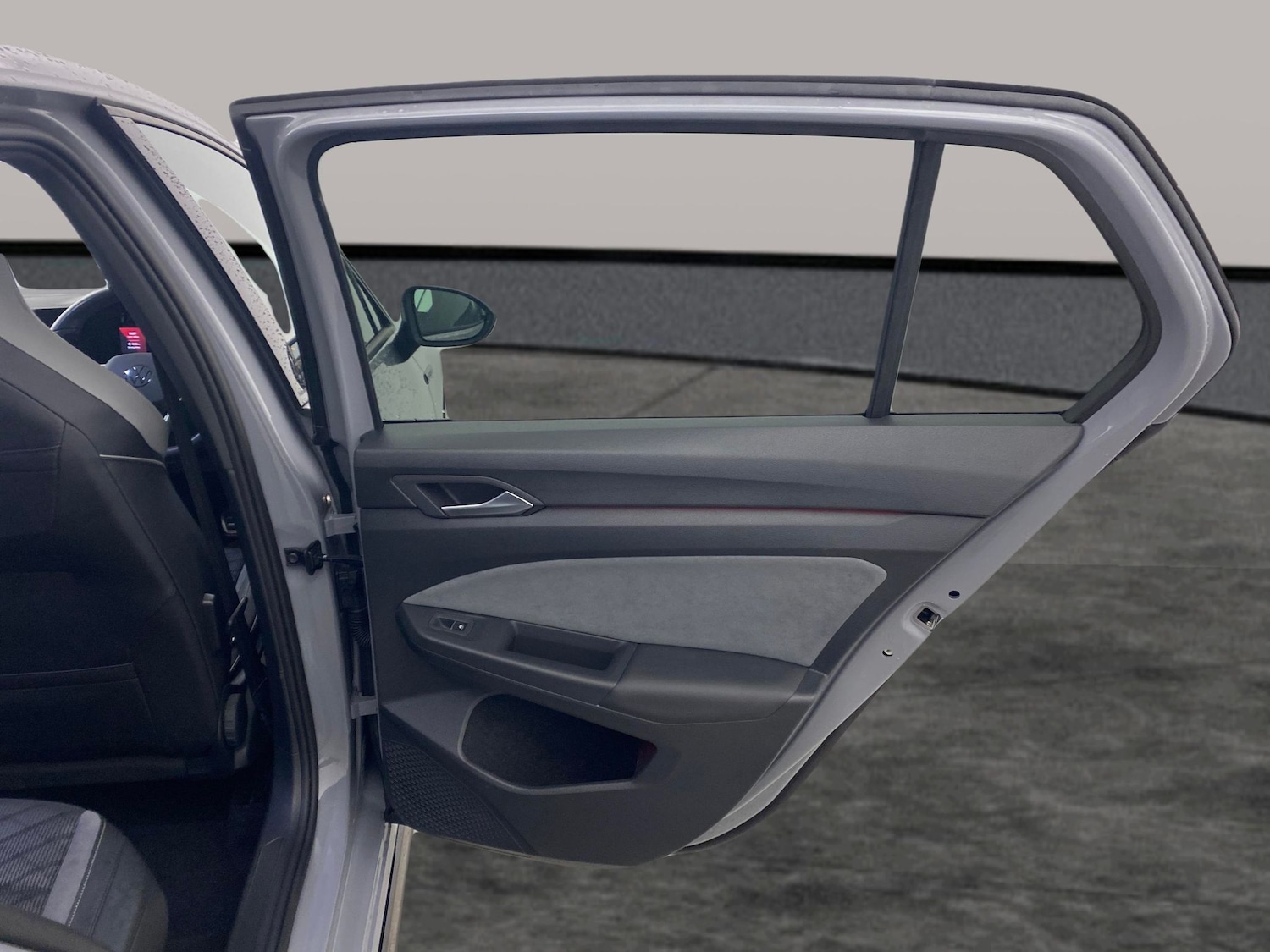 Used Volkswagen Golf 2023 for sale - 77180416: Photo 23