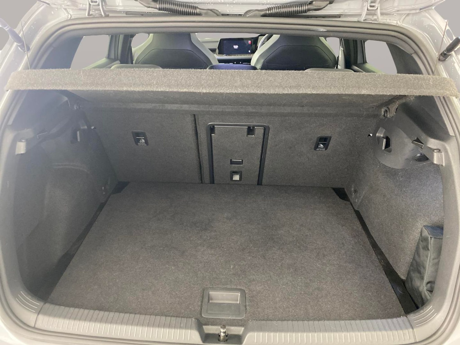 Used Volkswagen Golf 2023 for sale - 77180416: Photo 6