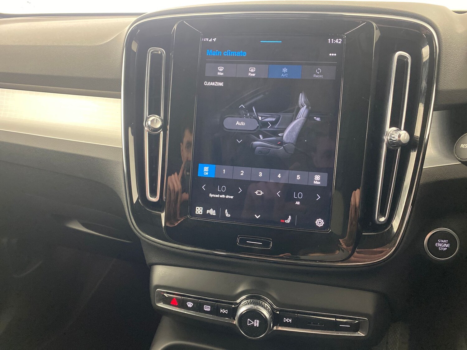 Used Volvo XC40 2024 for sale - 77730621: Photo 16