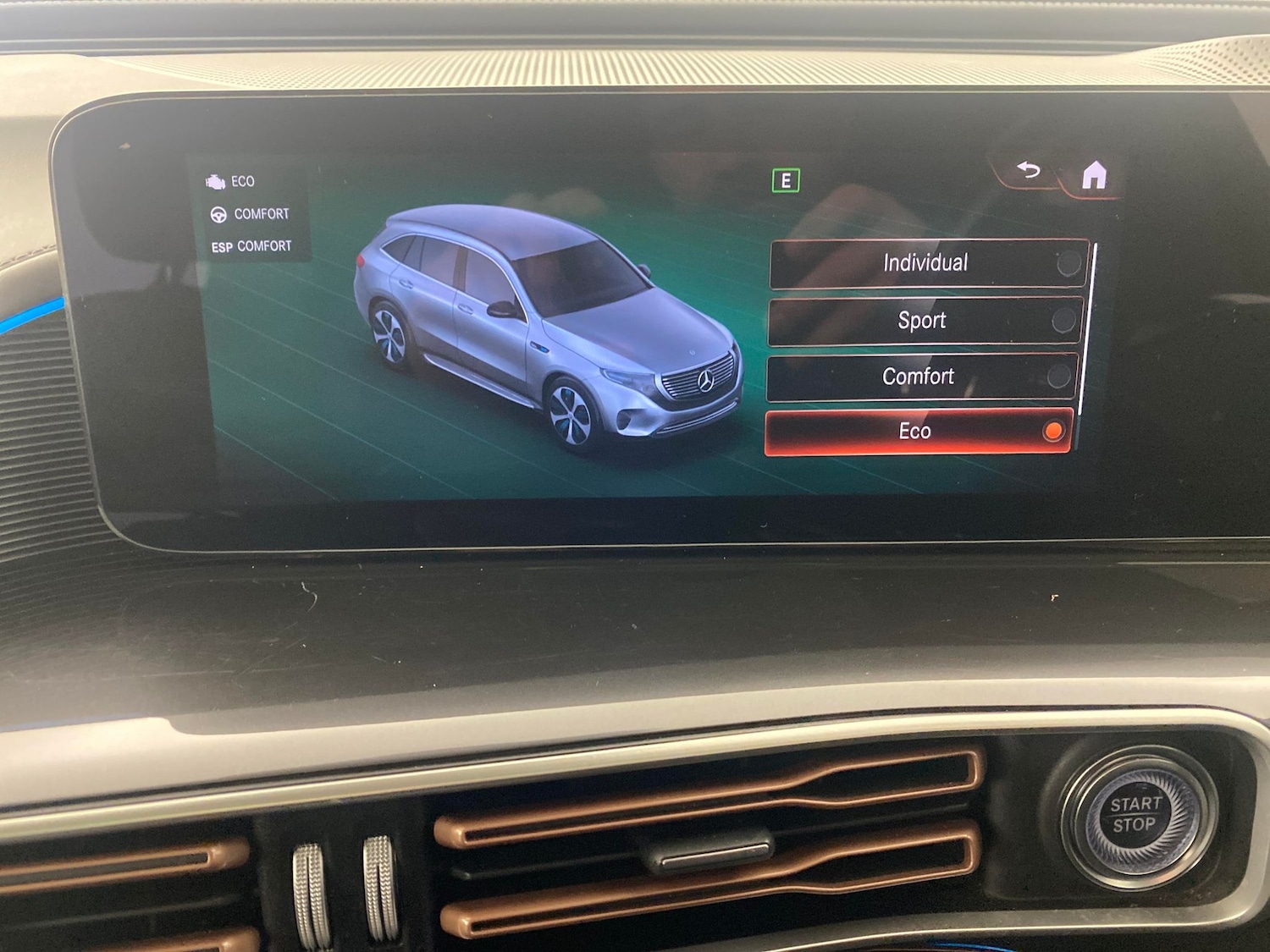 Used Mercedes-Benz EQC 2023 for sale - 76128706: Photo 21