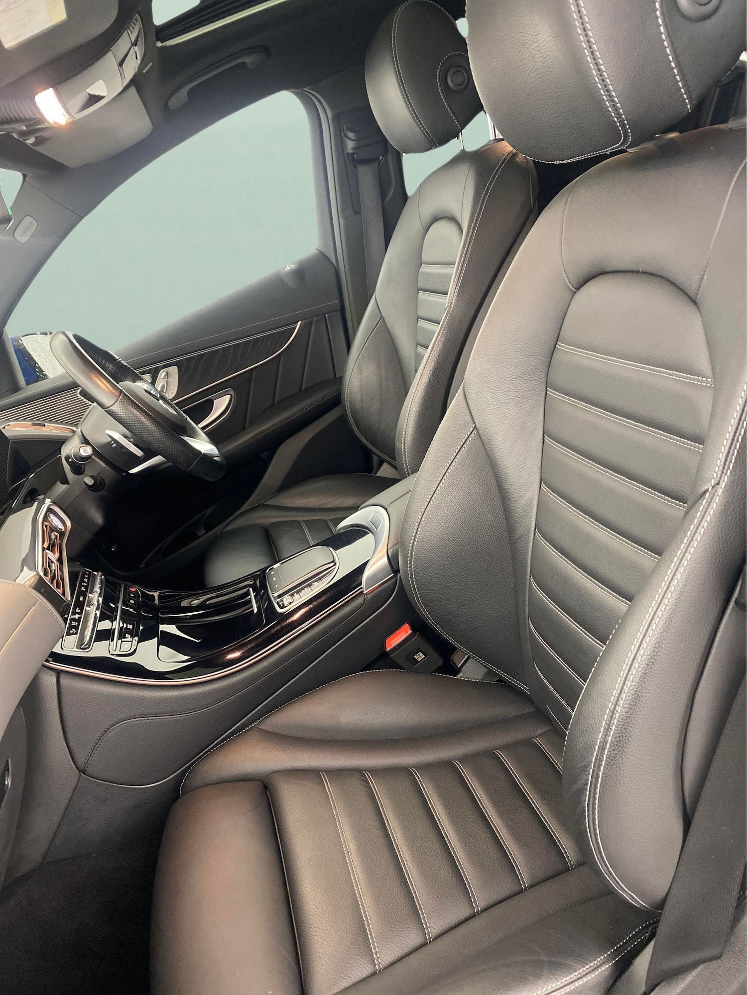 Used Mercedes-Benz EQC 2023 for sale - 76128706: Photo 4