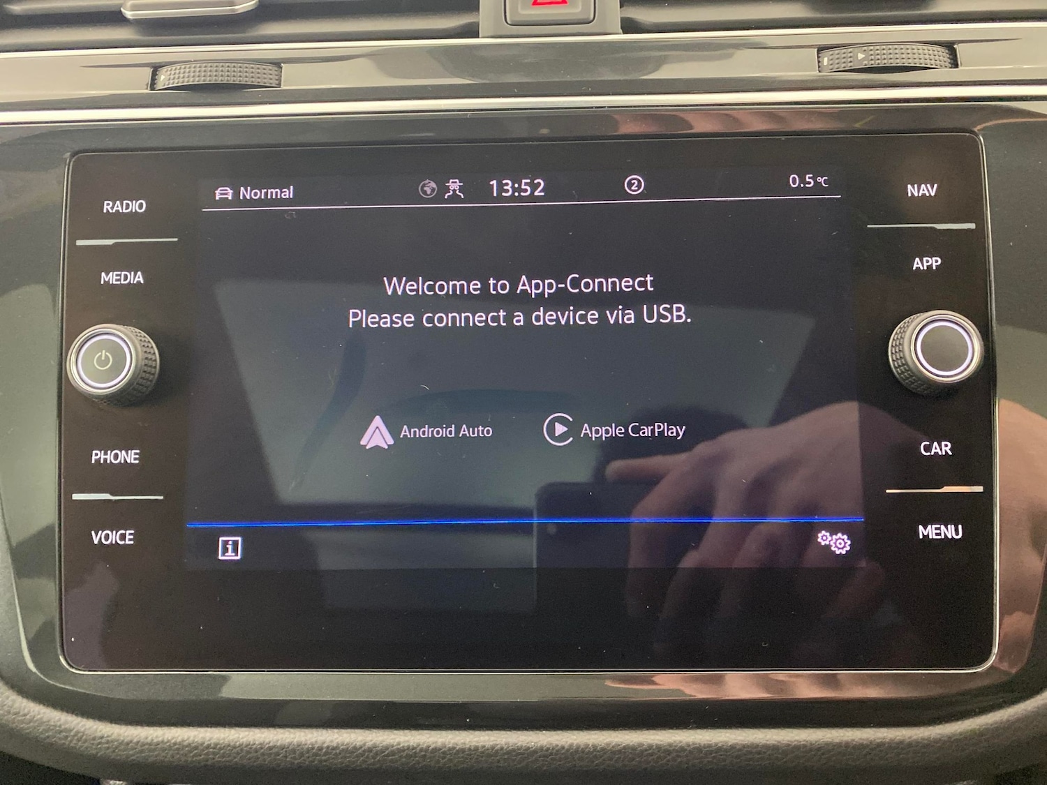 Used Volkswagen Tiguan 2023 for sale - 77106330: Photo 14