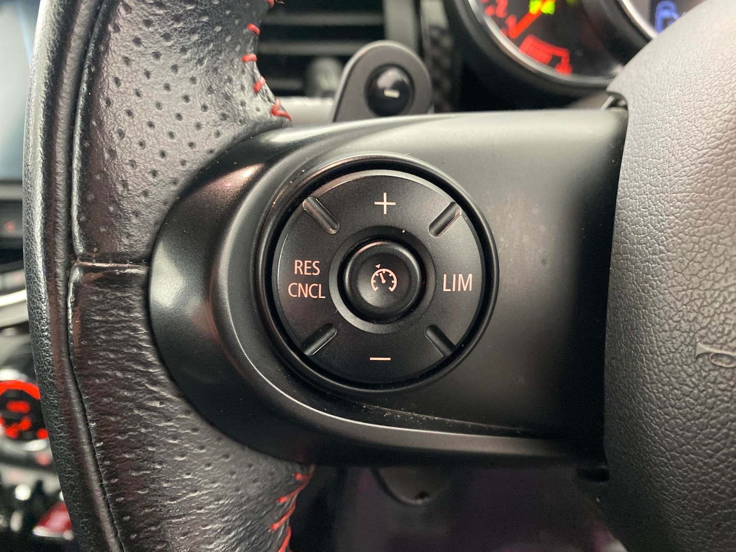 Used MINI Hatch 2018 for sale - 76796914: Photo 16