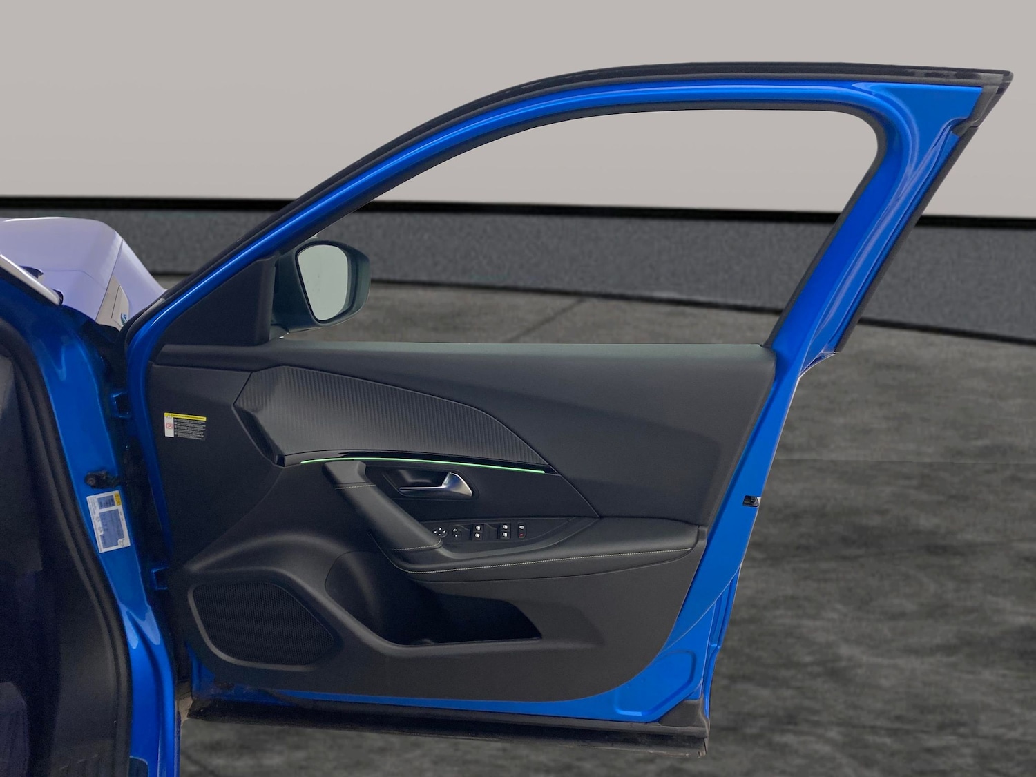 Used Peugeot E-2008 2024 for sale - 76693988: Photo 29