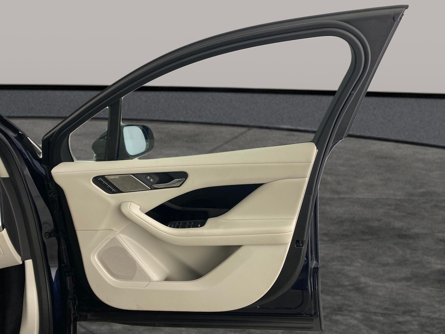 Used Jaguar I-Pace 2023 for sale - 78104001: Photo 27