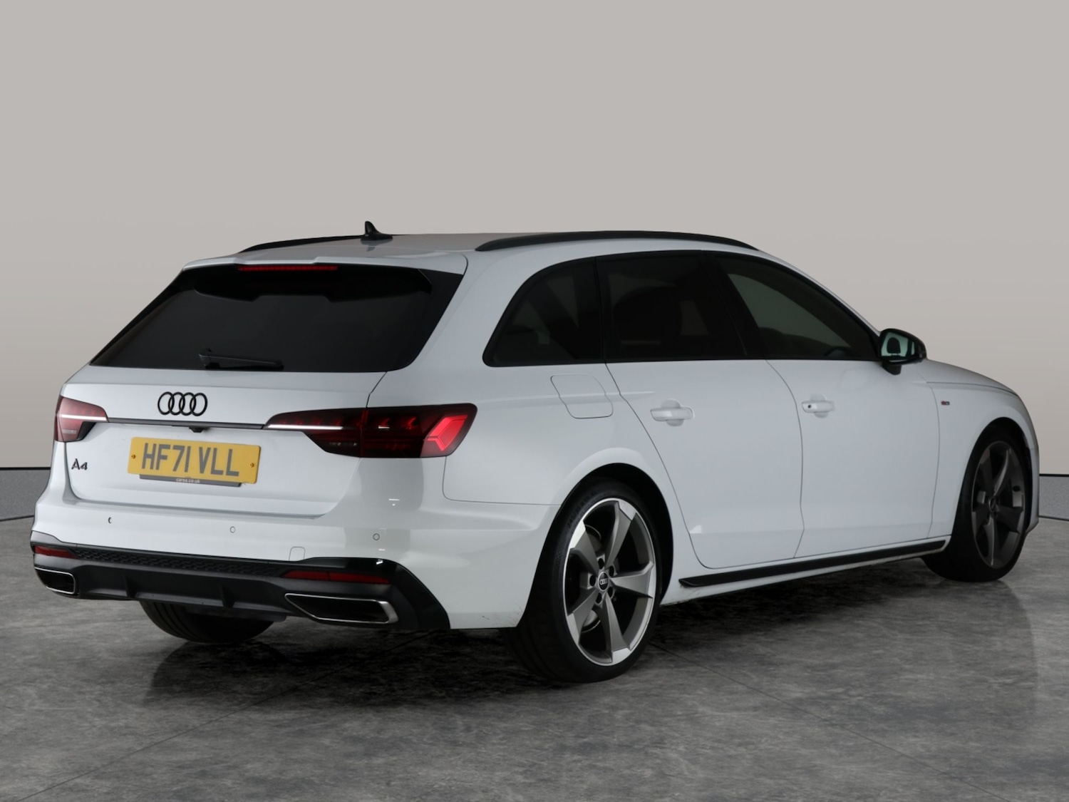Used Audi A4 Avant 2021 for sale - 76147110: Photo 12