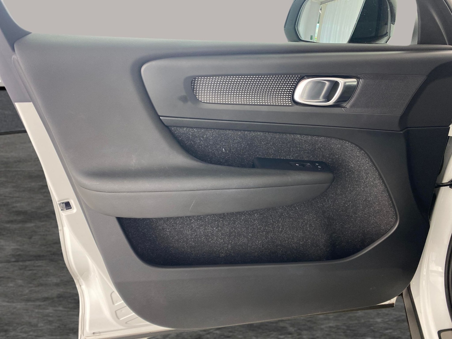 Used Volvo XC40 2019 for sale - 76105231: Photo 33