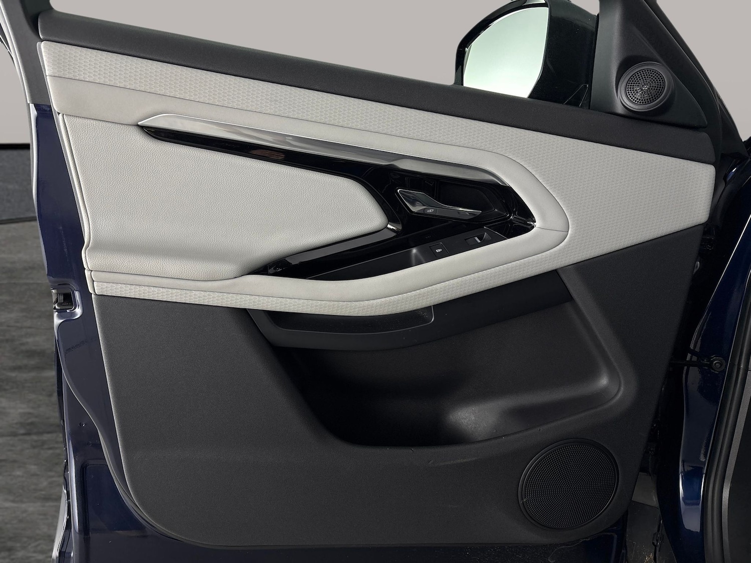 Used Land Rover Range Rover Evoque 2022 for sale - 76819025: Photo 31