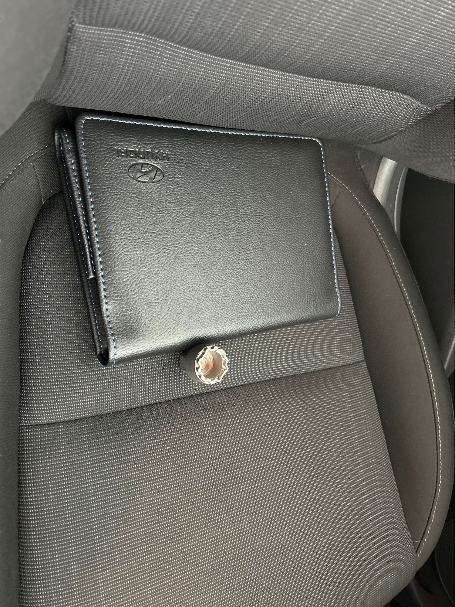 Used Hyundai KONA 2023 for sale - 76627602: Photo 30