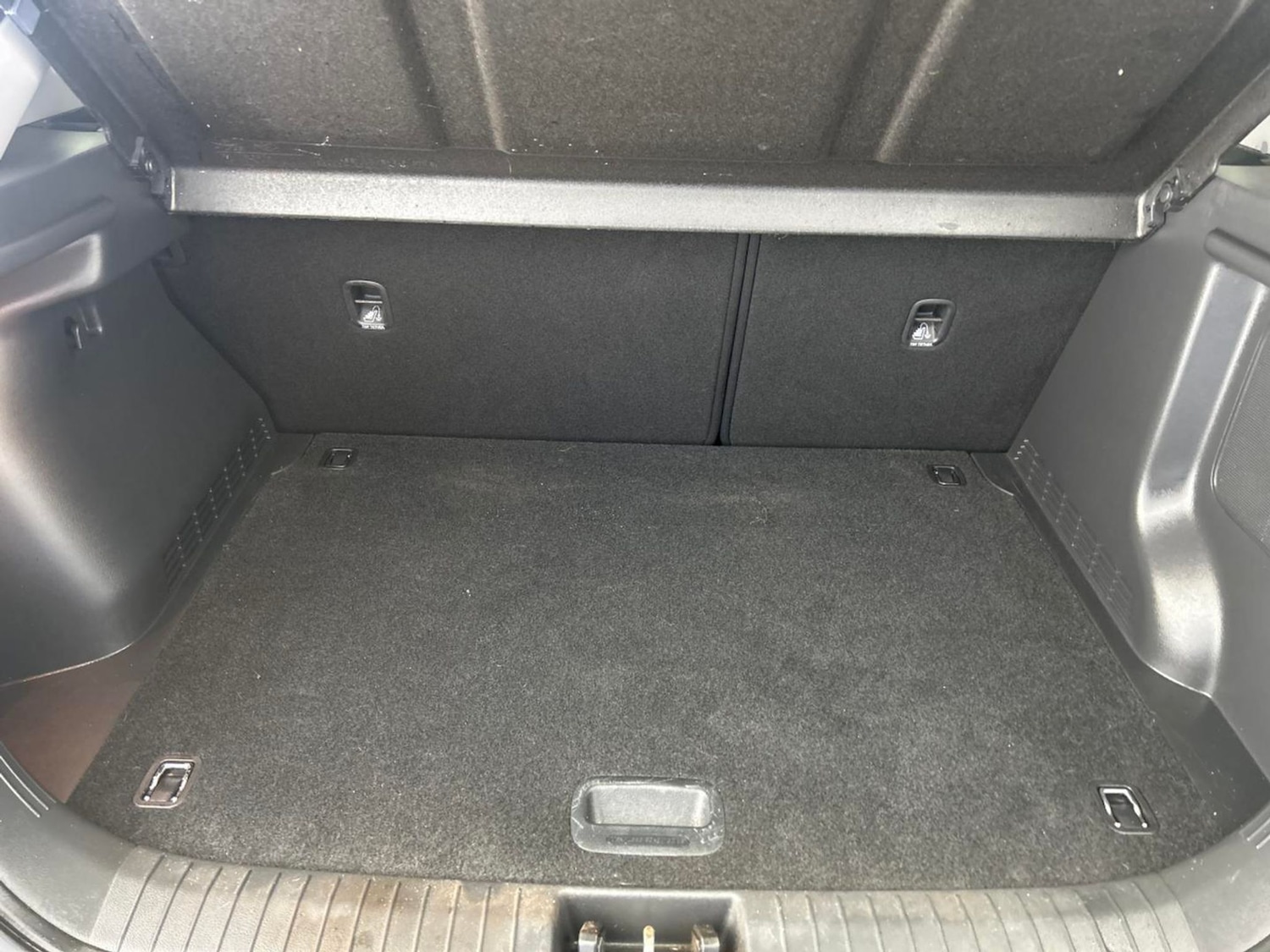 Used Hyundai KONA 2023 for sale - 76627602: Photo 7