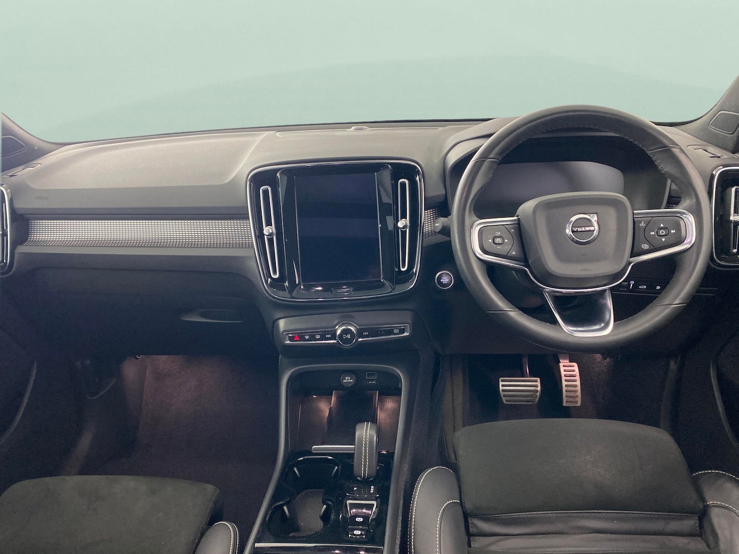 Used Volvo XC40 2022 for sale - 78028358: Photo 4