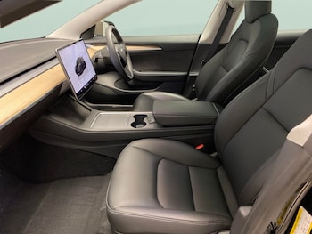 Used Tesla Model 3 undefined for sale - 78122653: Photo