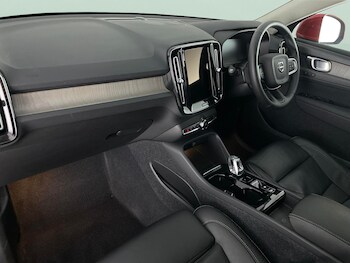 Used Volvo XC40 2022 for sale - 75484092: Photo